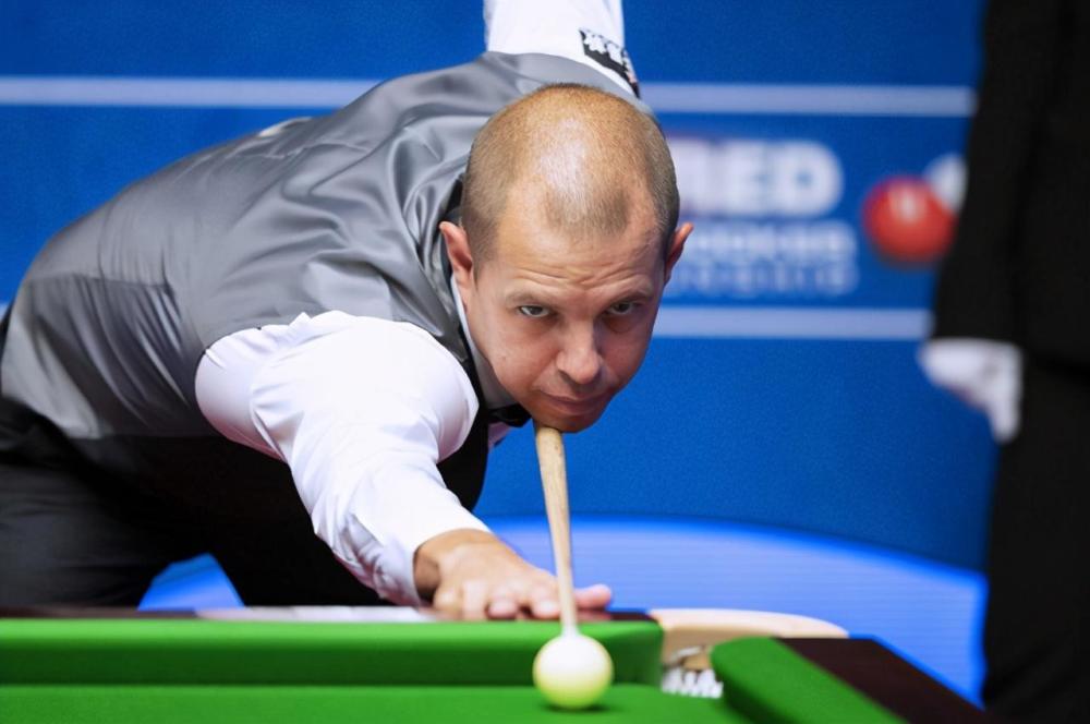 牛牛游戏-瑞恩队客场大战取胜，喜迎三连胜(瑞恩首秀单场7次扑救创新高 无奈队友开场)